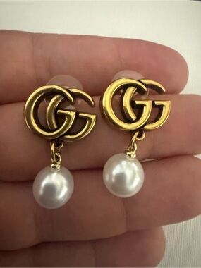 New Gucci gold tone earrings with pearl design drop comes with gift bag